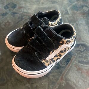 KIDS VANS